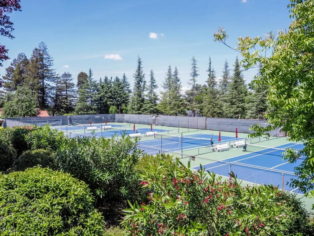Tennis Courts
