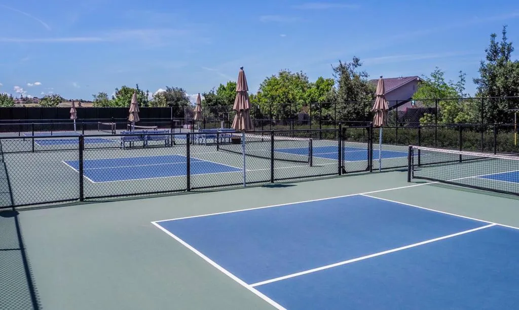 Pickleball Courts