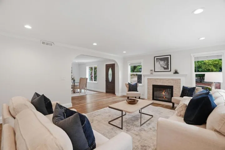 17250 Pine Avenue, Los Gatos, California 95032
