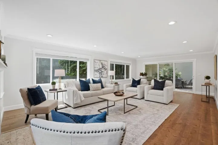 17250 Pine Avenue, Los Gatos, California 95032