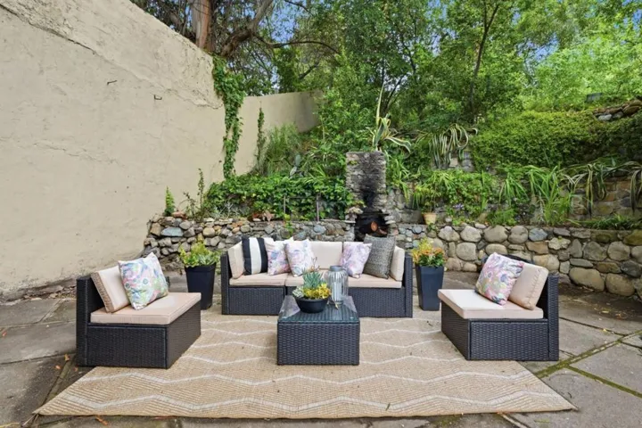 17250 Pine Avenue, Los Gatos, California 95032