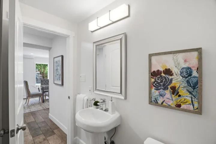 17250 Pine Avenue, Los Gatos, California 95032