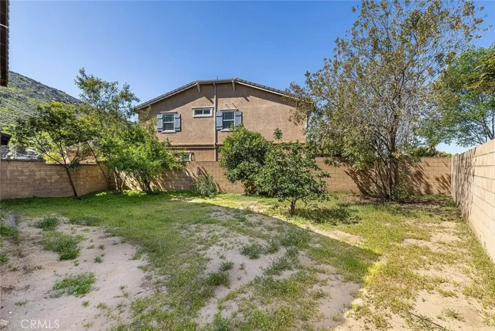 16526 Braeburn Lane, Fontana, California 92337