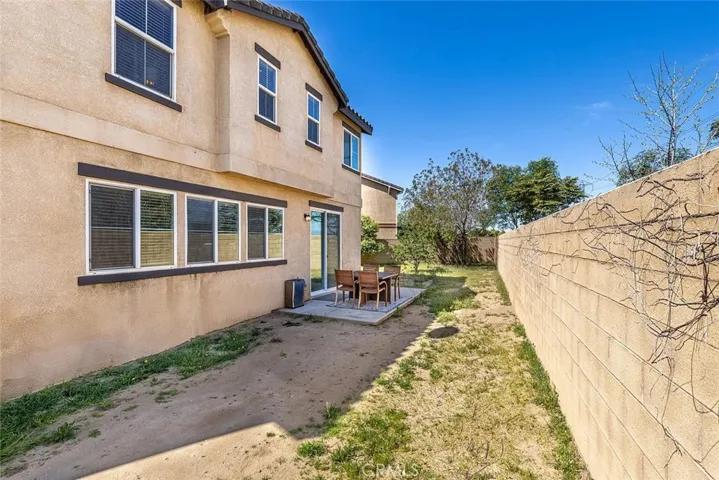 16526 Braeburn Lane, Fontana, California 92337