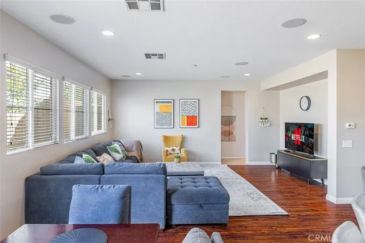 16526 Braeburn Lane, Fontana, California 92337