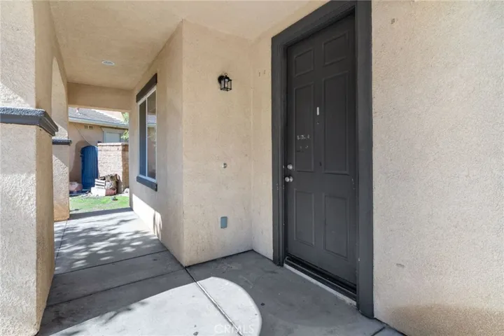 16526 Braeburn Lane, Fontana, California 92337