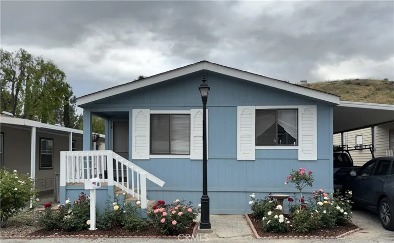 29021 Bouquet Canyon 296, Saugus, California 91390