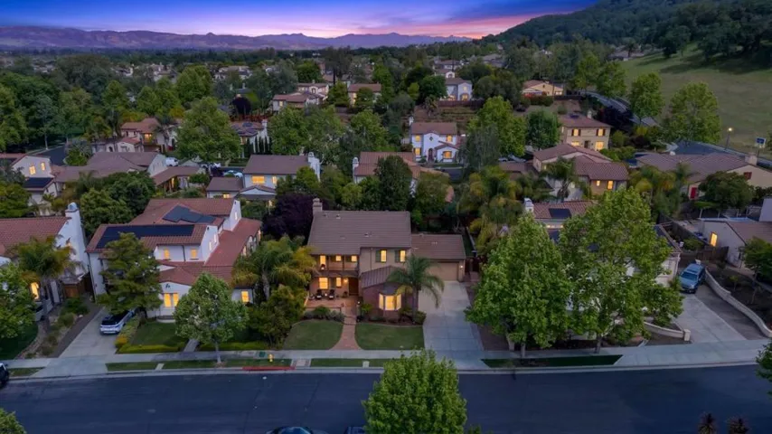 7532 Strath Place, Gilroy, California 95020