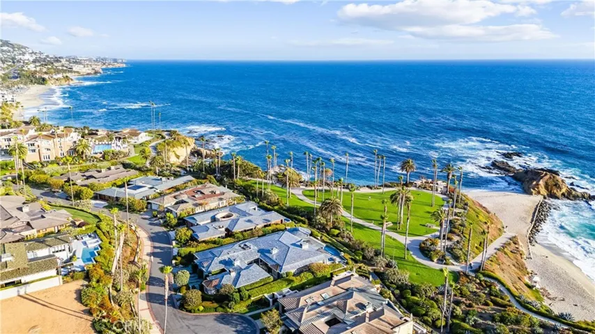 980 Bluebird Canyon, Laguna Beach, California 92651