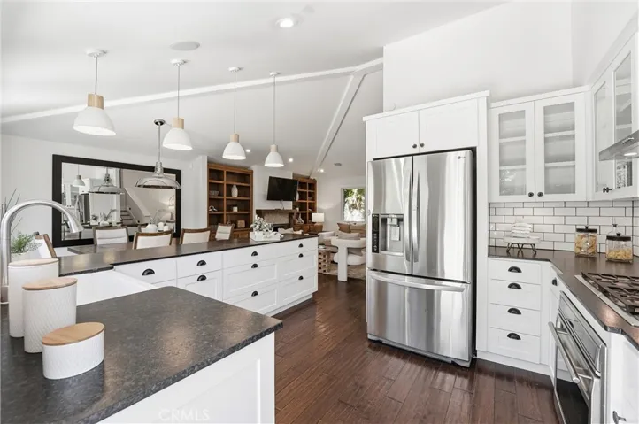 980 Bluebird Canyon, Laguna Beach, California 92651