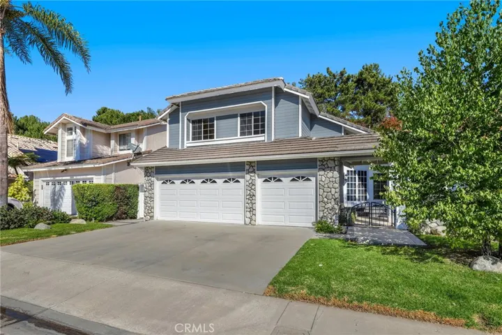 26766 Baronet, Mission Viejo, California 92692