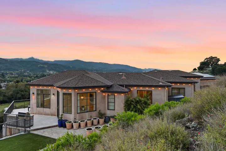 20601 Via Santa Teresa, San Jose, California 95120