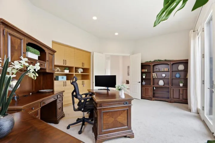 20601 Via Santa Teresa, San Jose, California 95120