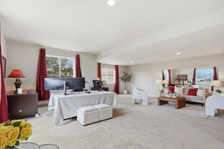 20601 Via Santa Teresa, San Jose, California 95120