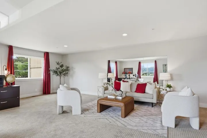20601 Via Santa Teresa, San Jose, California 95120