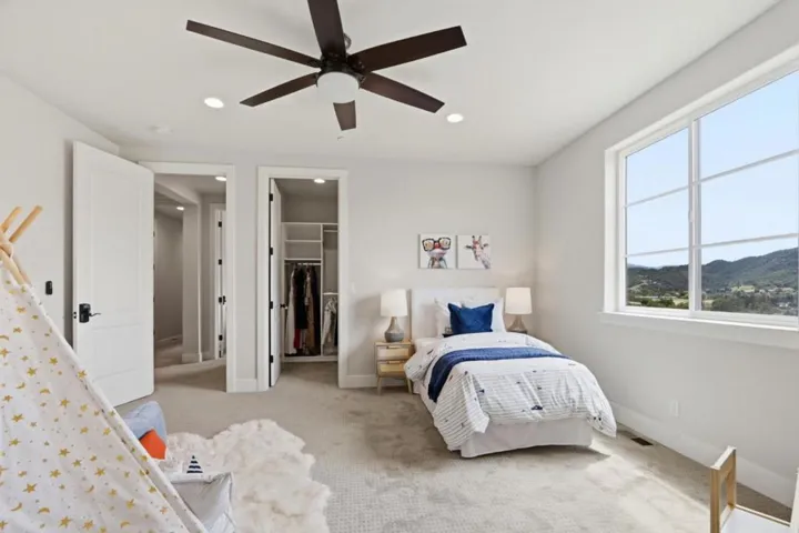 20601 Via Santa Teresa, San Jose, California 95120