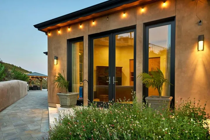 20601 Via Santa Teresa, San Jose, California 95120