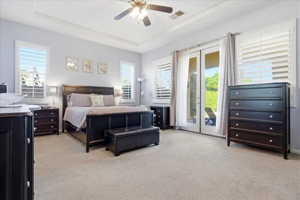 28-Primary Bedroom