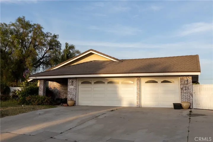 1231 S Almond, Ontario, California 91762