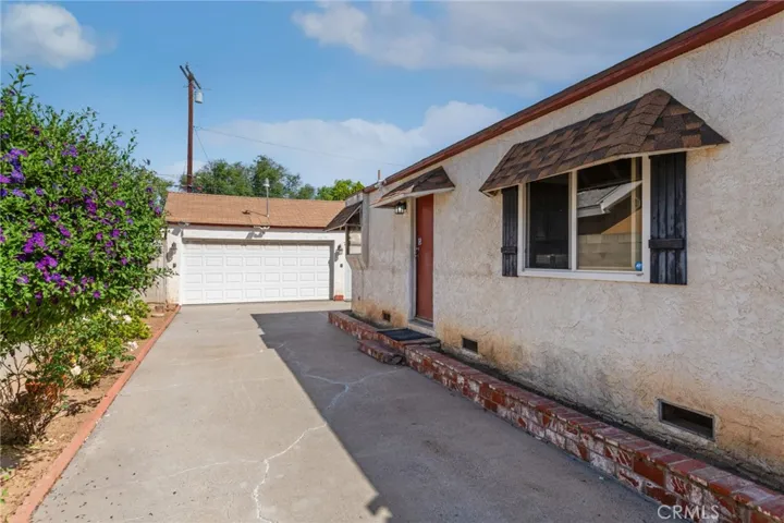 9145 Garfield Street, Riverside, California 92503
