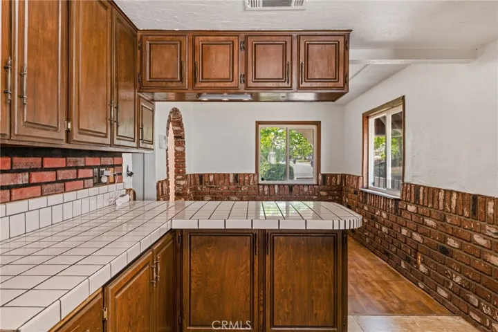 9145 Garfield Street, Riverside, California 92503
