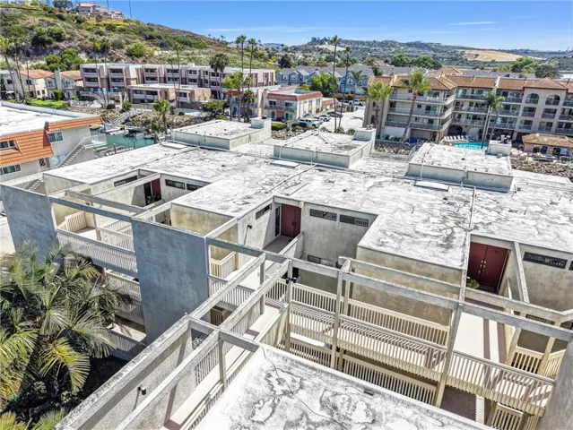 4513 Cove Drive 17, Carlsbad, California 92008
