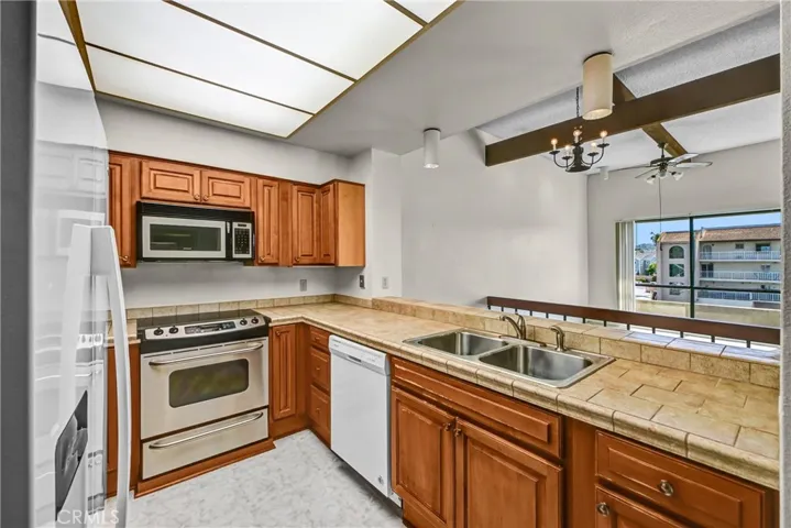4513 Cove Drive 17, Carlsbad, California 92008