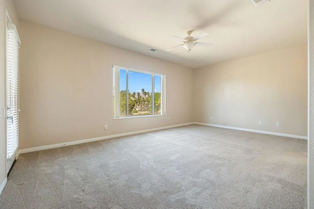 27-web-or-mls-8M4A8974