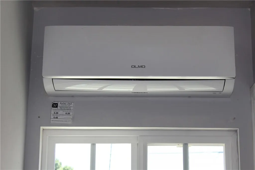 A/C INSIDE THE HOUSE