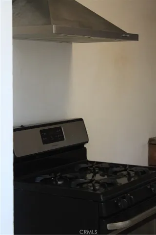STOVE INCLUDED WITH STOVE TOP HOOD