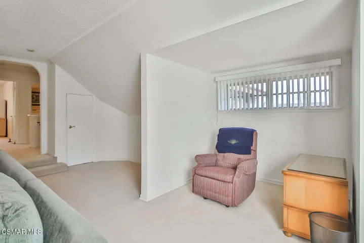 Bonus/5th bedroom