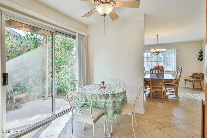 cKitchen and Dining4