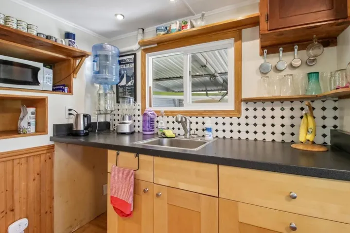 890 38th Avenue, Santa Cruz, California 95062