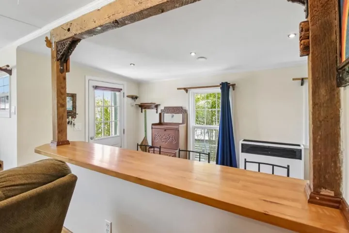 890 38th Avenue, Santa Cruz, California 95062