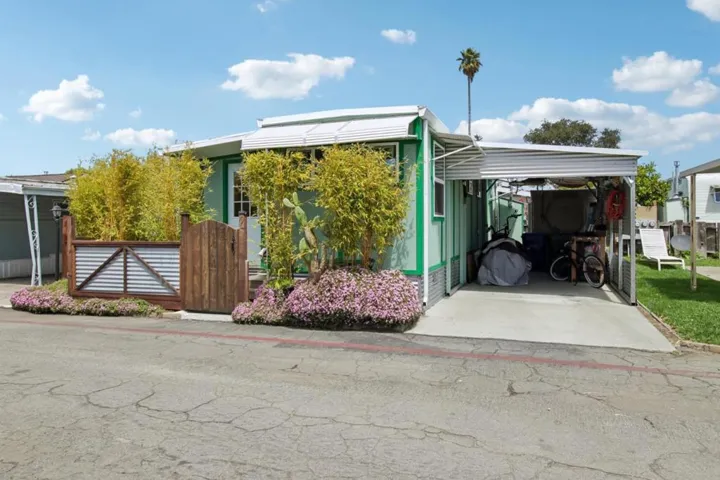 890 38th Avenue, Santa Cruz, California 95062