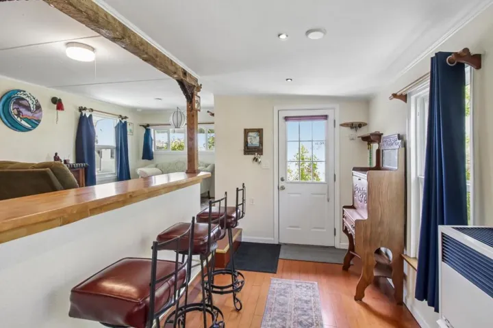890 38th Avenue, Santa Cruz, California 95062