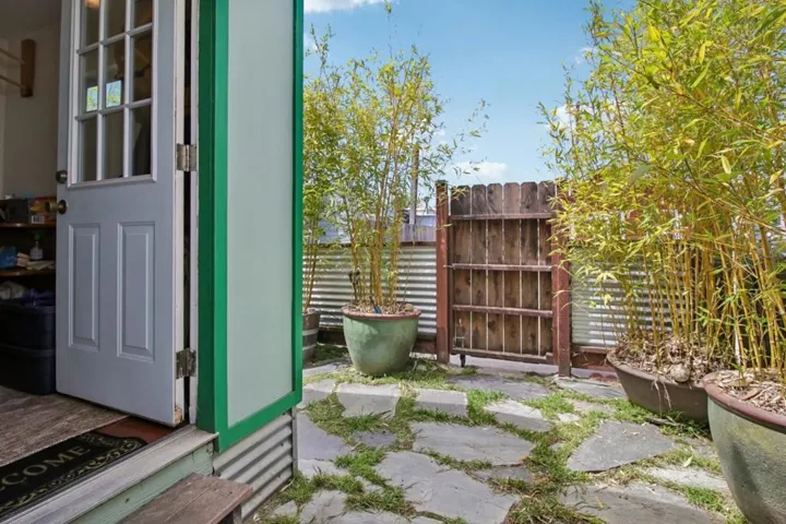 890 38th Avenue, Santa Cruz, California 95062