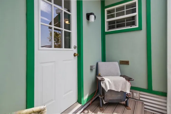 890 38th Avenue, Santa Cruz, California 95062