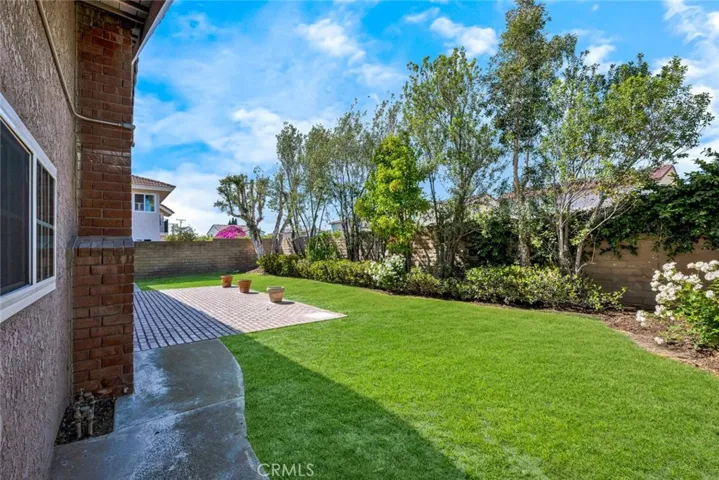 9809 Red River Circle, Fountain Valley, California 92708