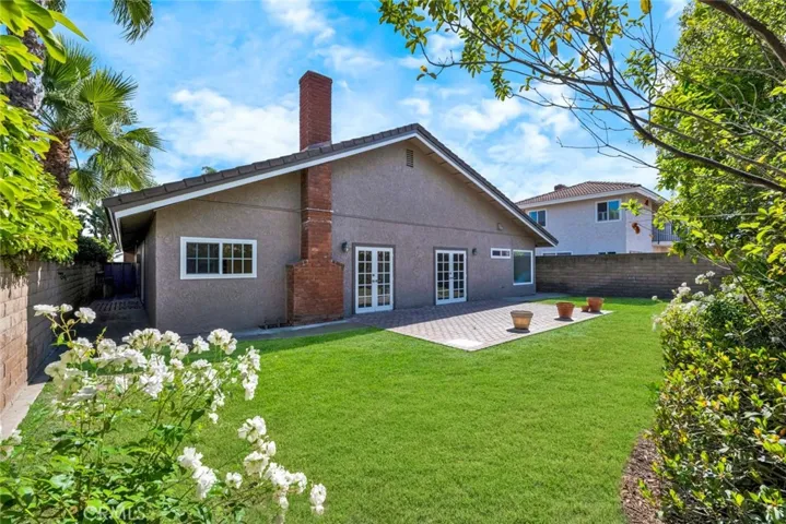 9809 Red River Circle, Fountain Valley, California 92708