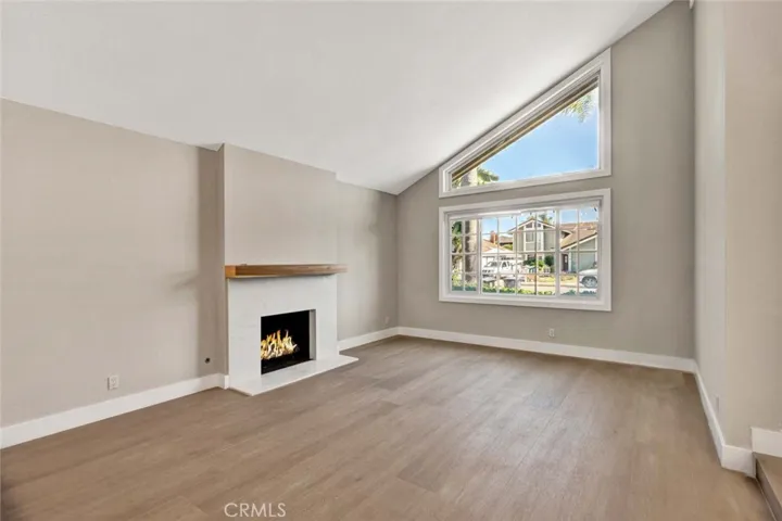 9809 Red River Circle, Fountain Valley, California 92708