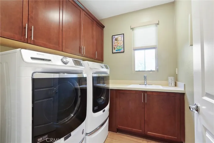 10902 Flora Park Way, Cypress, California 90720