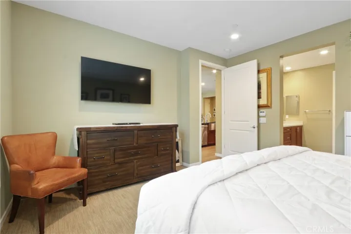10902 Flora Park Way, Cypress, California 90720