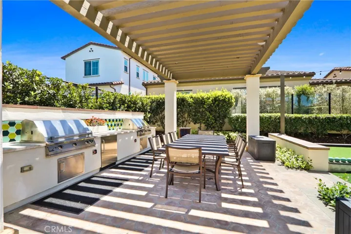 10902 Flora Park Way, Cypress, California 90720