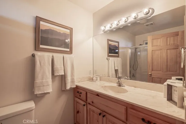 Primary Bath En Suite
