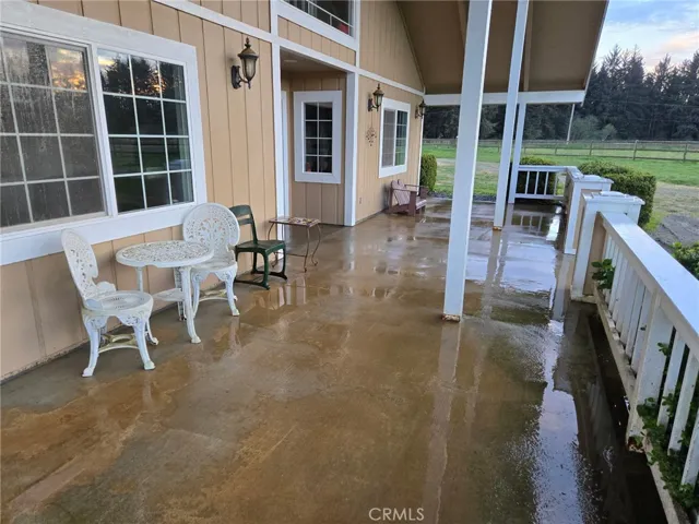 covered porch for apartment insede stables