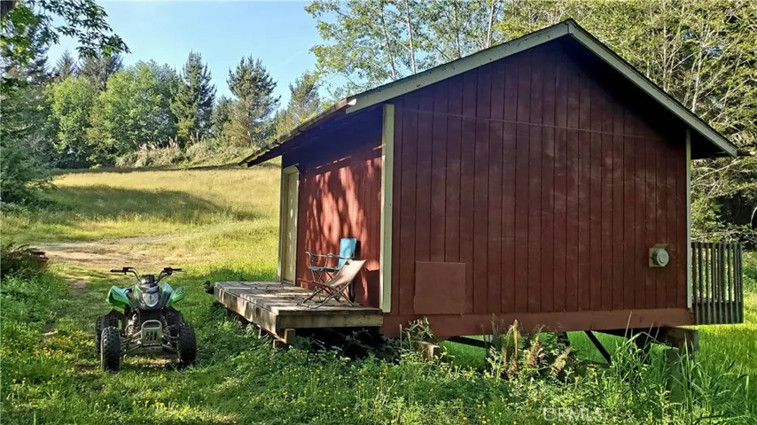 Cabin by the pond