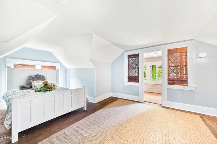 733 Mar Vista27