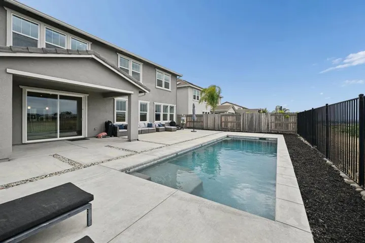 2984 Ridgecrest Drive, Lincoln, California 95648
