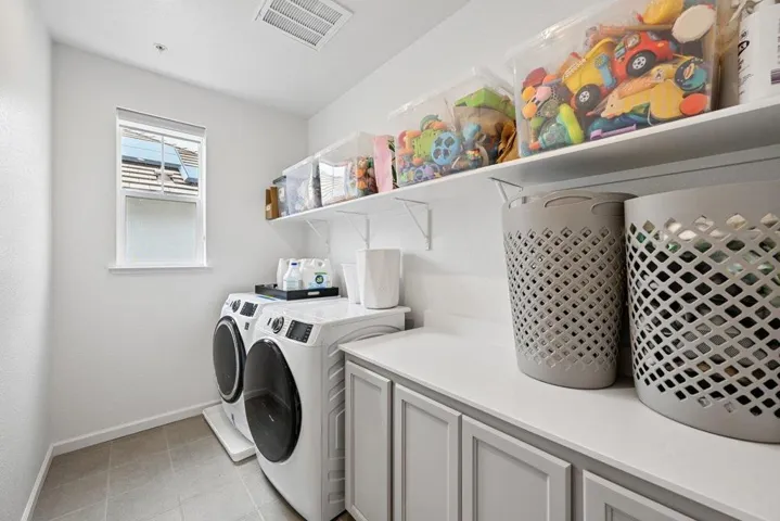 2984 Ridgecrest Drive, Lincoln, California 95648